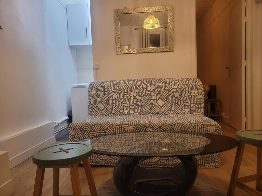 Charmant Appartement Pres De Montmartre Paris Luaran gambar